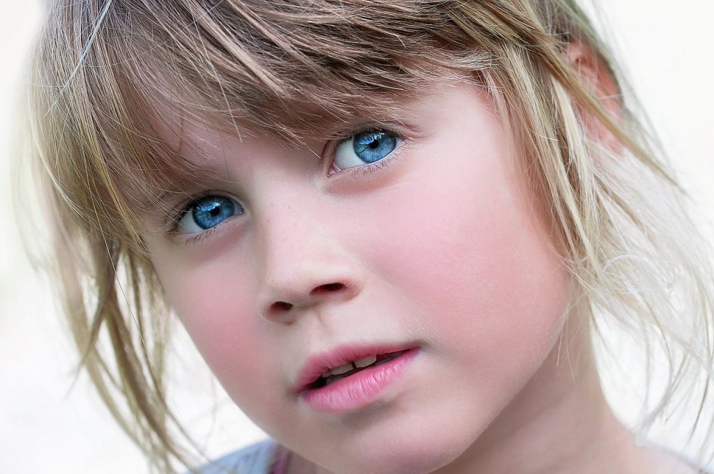 Cada pessoa de olhos azuis na Terra é descendente de uma única pessoa, a ciência aponta